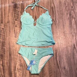 Cupshe Scalloped Halter Bikini in Light Blue